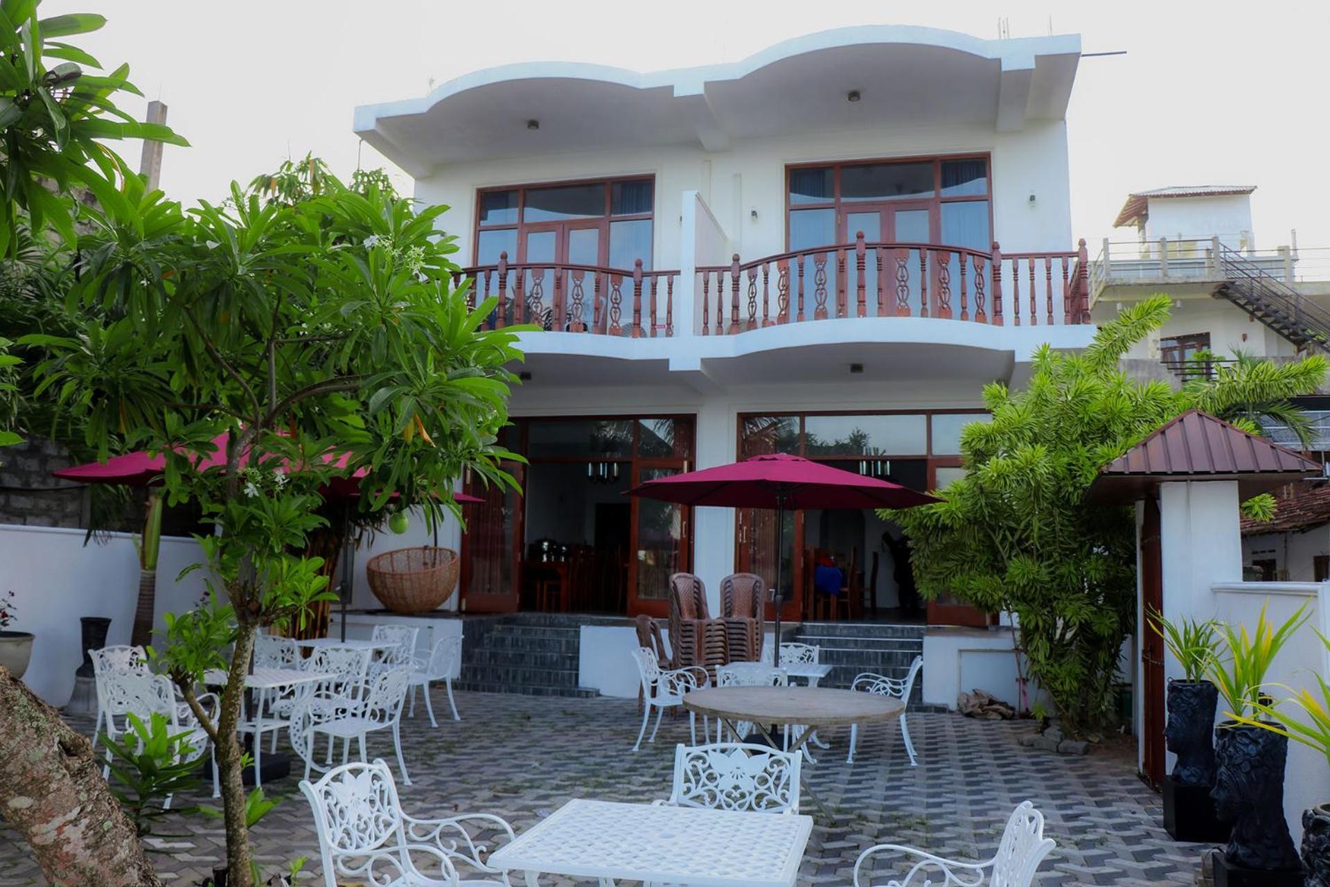 Villa Hamburg Aluthgama Exterior photo